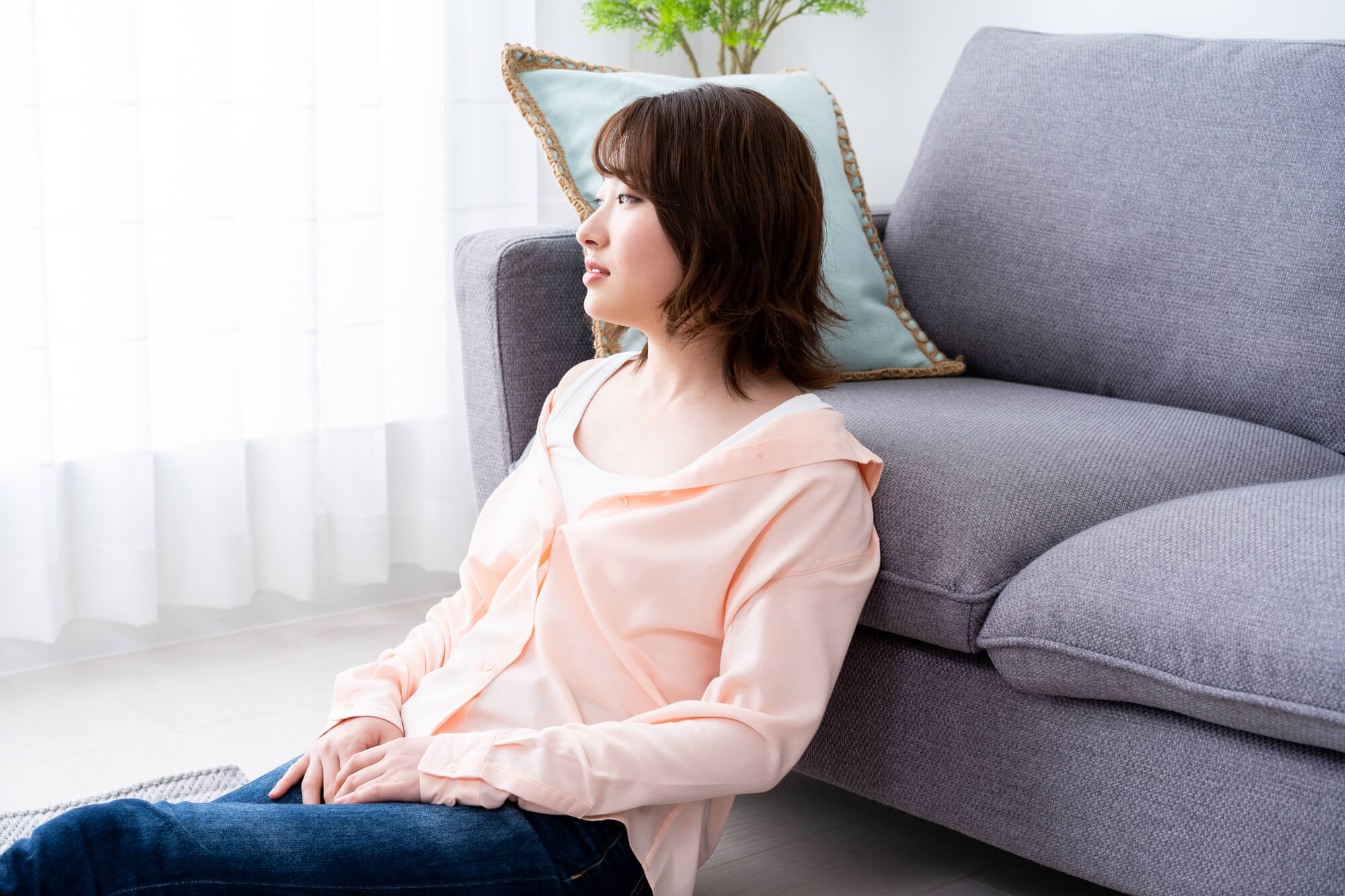 体調の変化に不安を感じている中高年女性